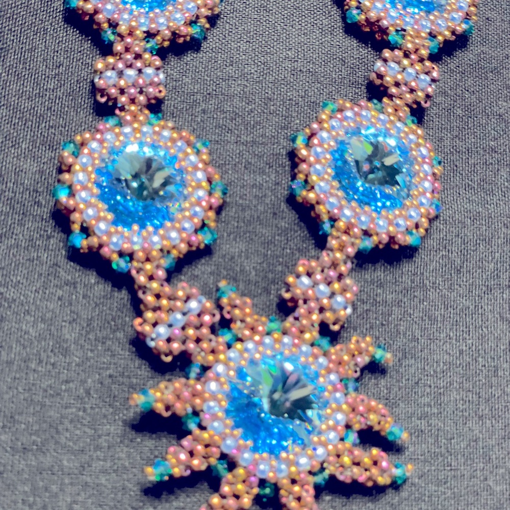 Handmade necklace - Picture 3 of 4